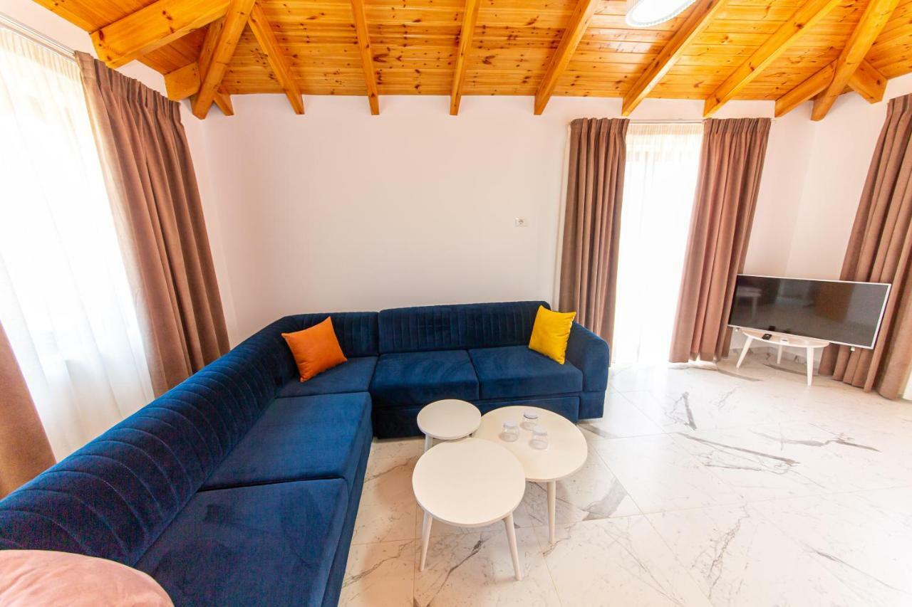 Santa Oliva Suites Ksamil Eksteriør bilde