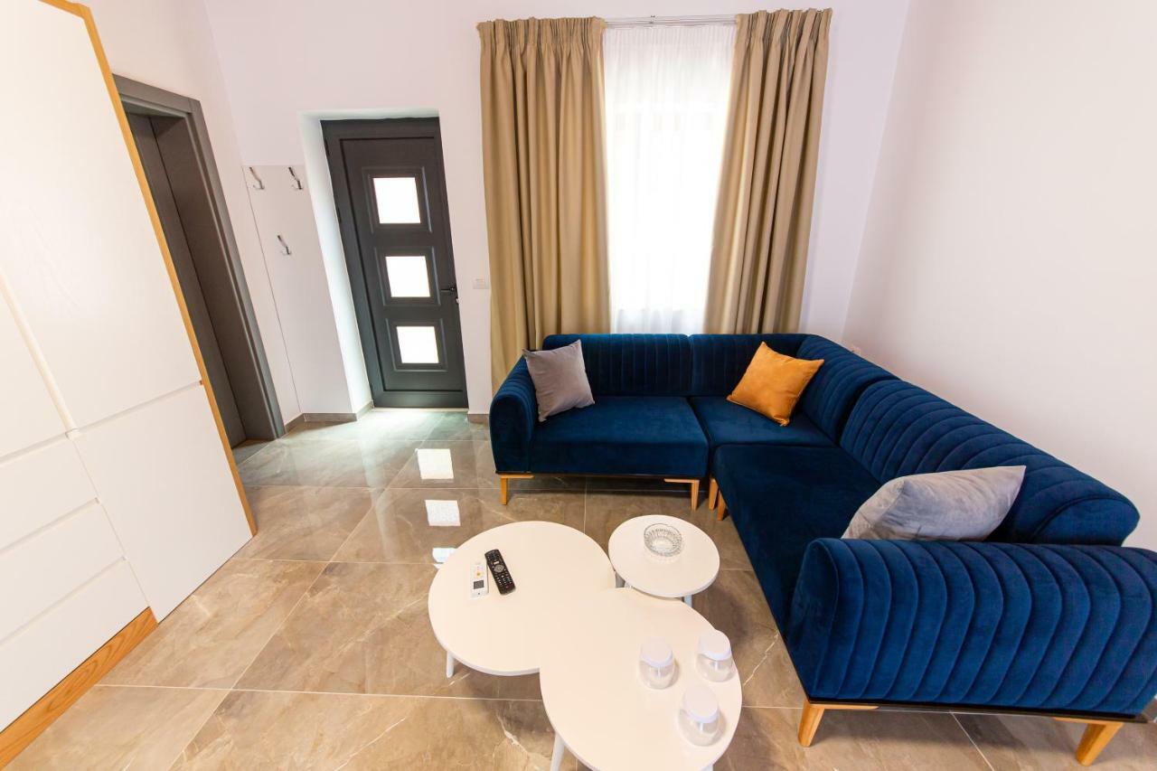 Santa Oliva Suites Ksamil Eksteriør bilde