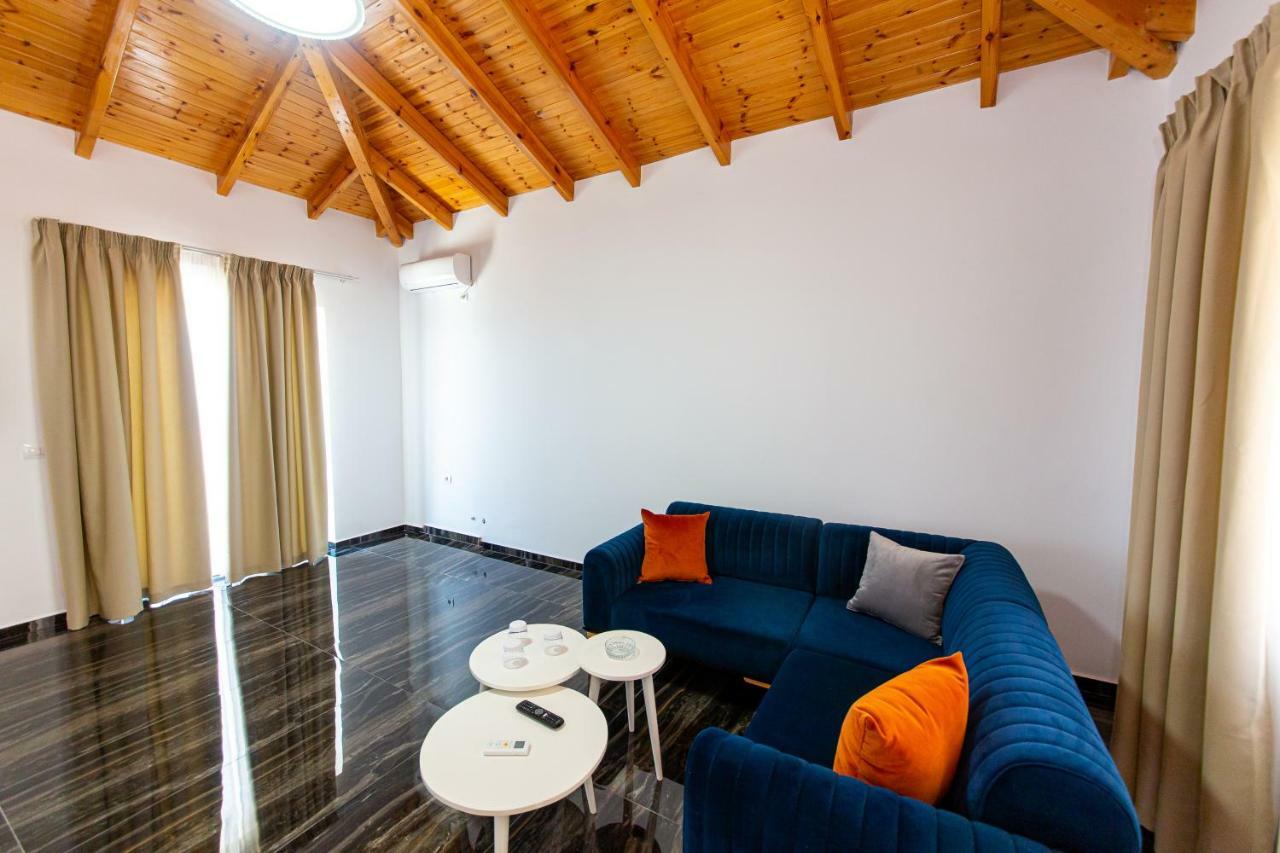 Santa Oliva Suites Ksamil Eksteriør bilde